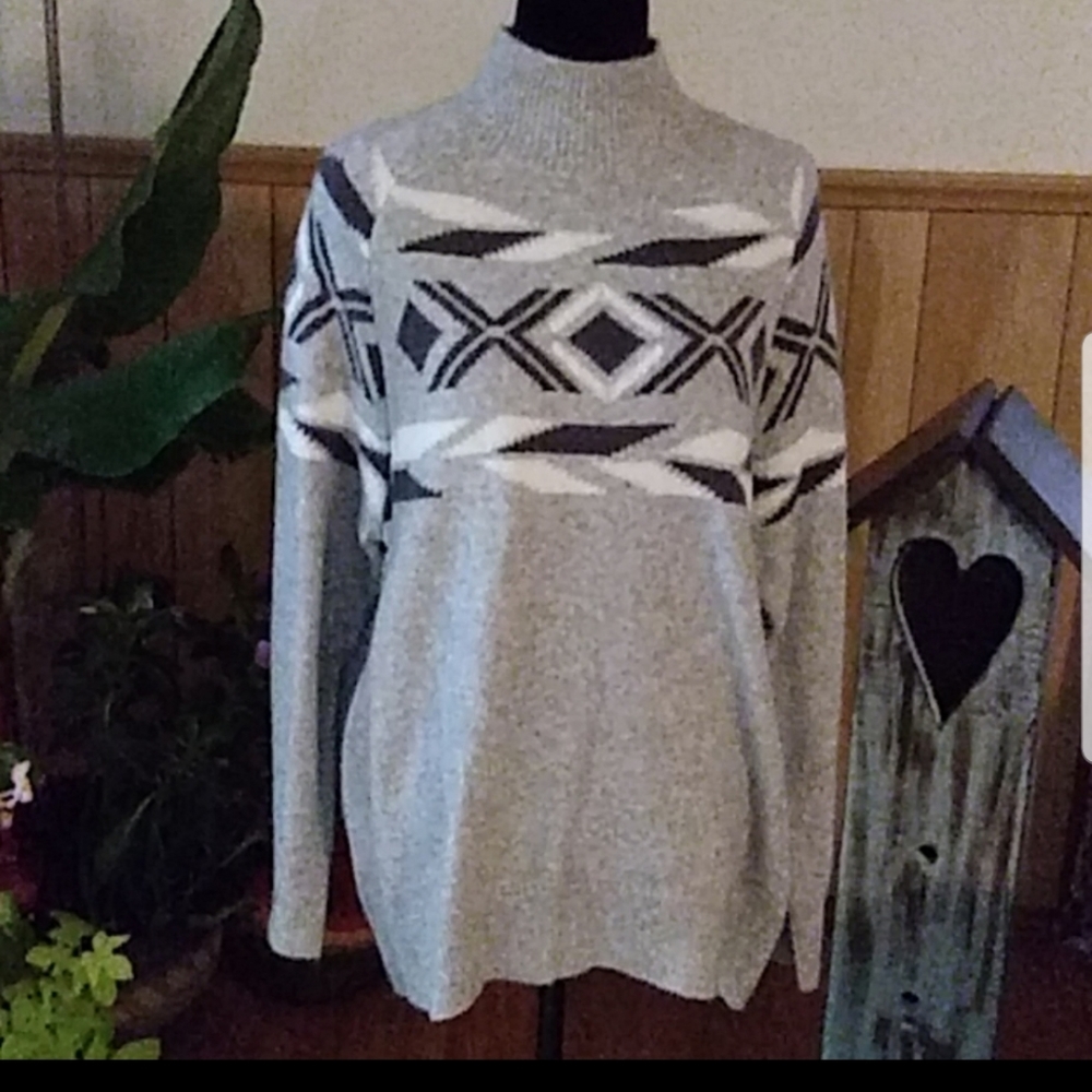 Grey/Blk/White oversized sweater
